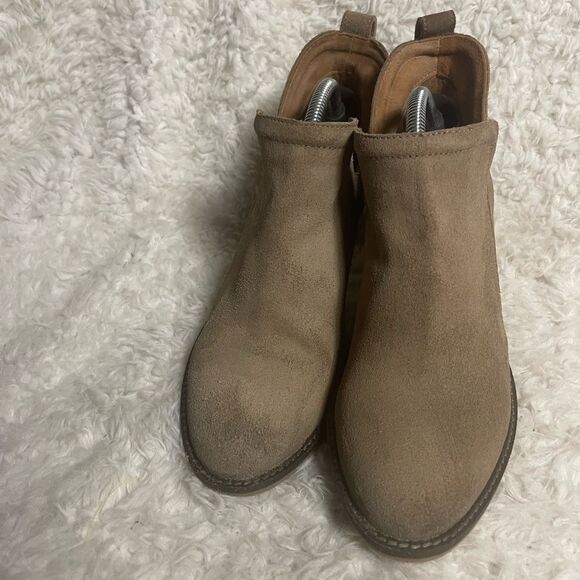 Jeffrey Campbell  Rosalee leather suede khaki ankle slip on boots SZ9.5 - Picture 2 of 10